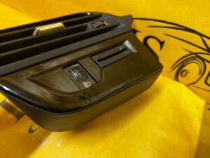 KRATKA NAWIEWU DESKI KONSOLI PRZÓD LEWY CITROEN C4 GRAND PICASSO II EU