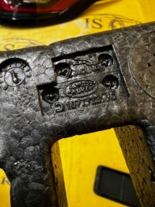 PIANKA WYGŁUSZENIE STYROPIAN RANGE ROVER VELAR L560