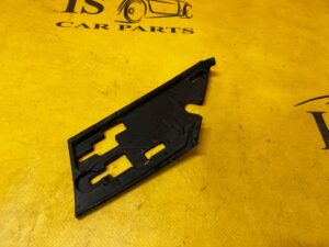 PIANKA LISTWY BŁOTNIKA TYŁ PRAWY LAND ROVER DISCOVERY SPORT V L550 LIFT