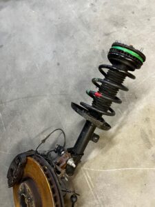 ZWROTNICA AMORTYZATOR PRZÓD LEWY PEUGEOT 508 I 2.0 HDI RXH 4HYBRID