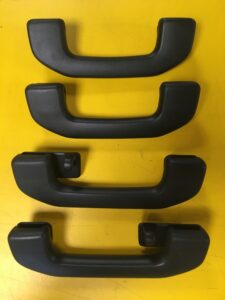 RĄCZKA UCHWYT PODSUFITKI MERCEDES 246 INFINITI Q30