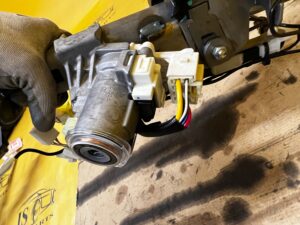 KOLUMNA KIEROWNICZA STACYJKA TOYOTA HILUX VIII EU