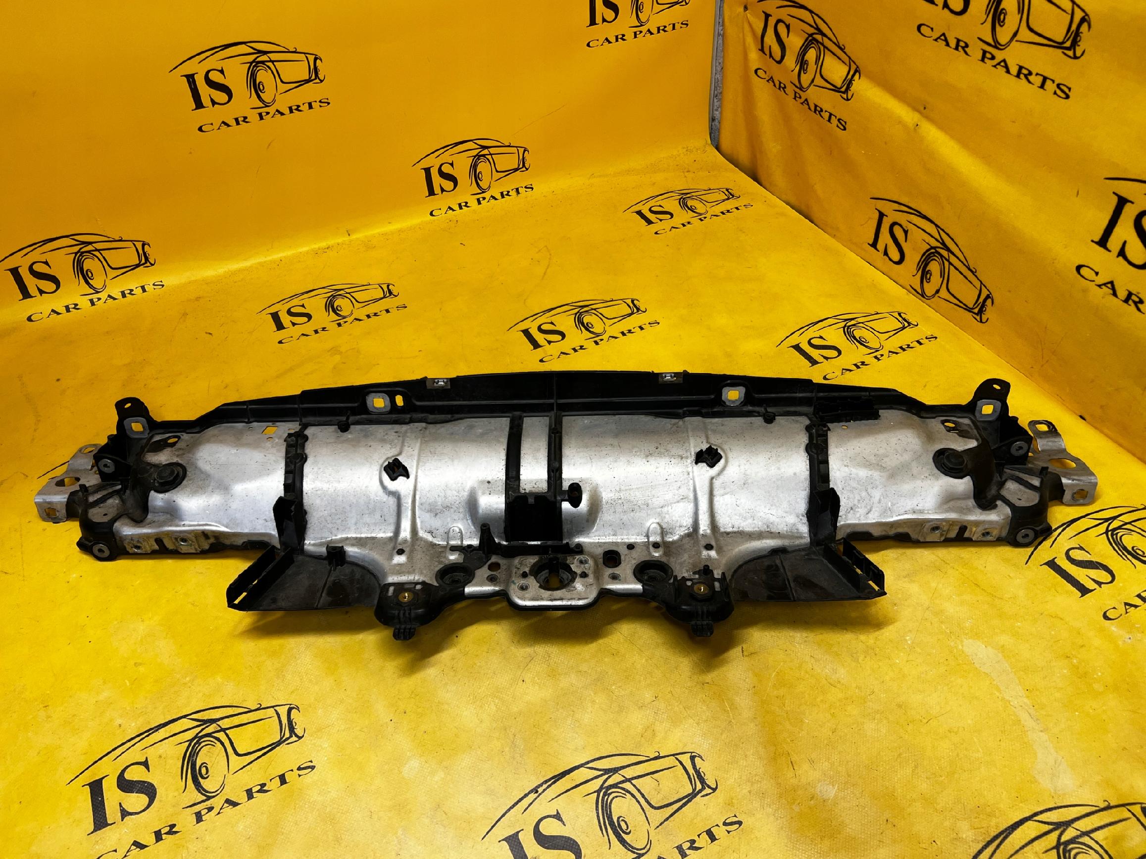 WZMOCNIENIE CZOŁOWE PAS PRZEDNI PRZÓD GÓRNE PORSCHE MACAN 95B