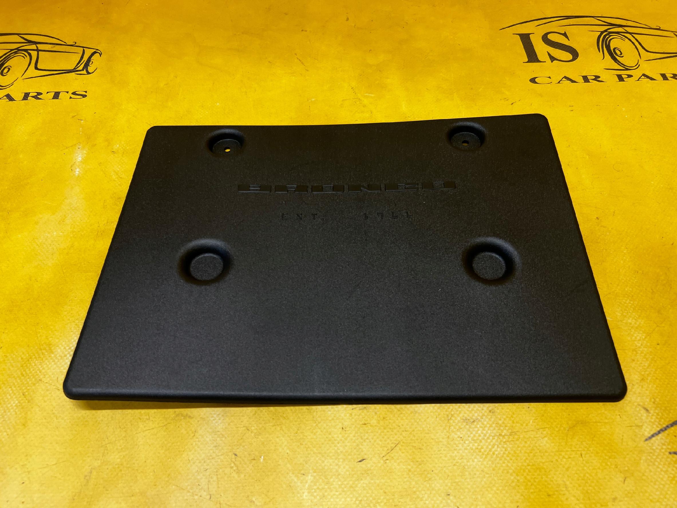 PODSTAWA RAMKA TABLICY REJESTRACYJNEJ TYŁ FORD BRONCO 21-