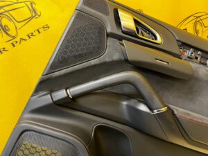 BOCZEK TAPICERKA DRZWI TYŁ PRAWY PORSCHE CAYENNE 7P5 LIFT BOSE
