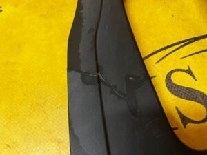 OSŁONA NAKŁADKA GÓRNA PASA PRZEDNIEGO PORSCHE PANAMERA 970 I LIFT