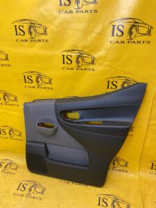 TAPICERKA BOCZEK DRZWI PRZÓD PRAWY NISSAN E-NV200 EVALIA