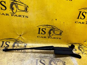 RAMIE WYCIERACZKI PRAWE PORSCHE CAYENNE II 7P5