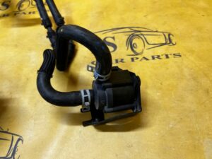 KOMPLET DODATKOWA POMPA PRZEWÓD RURA WĄŻ WODY FORD FIESTA MK8 1.0 ECOBOOST