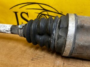 PÓŁOŚ PRZÓD PRZEDNIA PRAWY PRAWA PEUGEOT 3008 II 5008 II 2.0 BLUE HDI