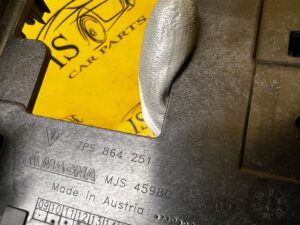 RAMKA OSŁONA TUNELU ŚRODKOWEGO PORSCHE CAYENNE II 7P5