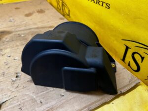 PŁYTA OSŁONA ZAŚLEPKA ALTERNATORA FORD BRONCO 21- 2.7 V6 ECOBOOST