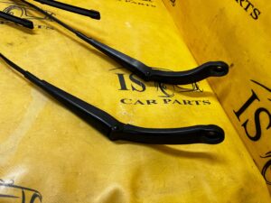 KOMPLET RAMIONA WYCIERACZKI PRZÓD PORSCHE MACAN 95B LHD