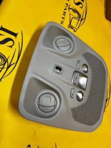 LAMPKA OŚWIETLENIE PODSUFITKI WNĘTRZA CITROEN C4 GRAND PICASSO II