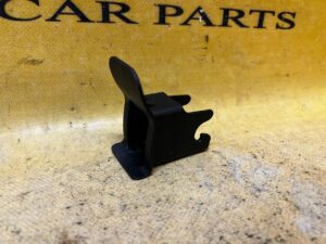 OSŁONA PLASTIK ZAŚLEPKA ISOFIX PORSCHE CAYENNE II 7P5 LIFT 92A