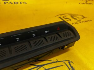 PANEL PRZEŁĄCZNIK TRAKCJI ZAWIESZENIA ŚWIATEŁ AWARYJNYCH FORD BRONCO 21-