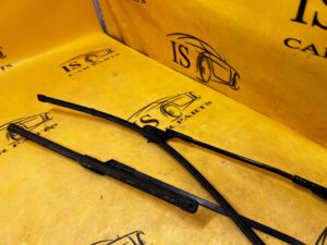 KOMPLET RAMIONA RAMIĘ WYCIERACZEK WYCIERACZKI PRZÓD PEUGEOT 308 II T9 EU