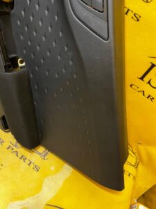 TAPICERKA BOCZEK DRZWI TYŁ PRAWY FORD KUGA MK3 ESCAPE MK4