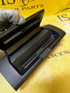 MOCOWANIE TELEFONU SCHOWEK GÓRNY DESKI KONSOLI DACIA SANDERO III