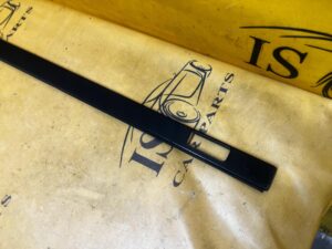 LISTWA DACHOWA PRAWA MERCEDES GL X166