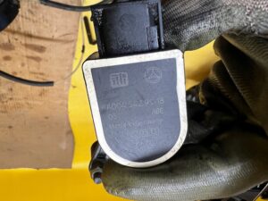 CZUJNIK POZIOMOWANIA LAMP TYŁ LEWY MERCEDES GL X166