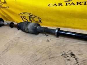 PÓŁOŚ PRZÓD PRZEDNIA LEWY LEWA MERCEDES CLS W218 3.0 CDI 4WD 4X4