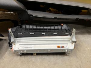 KOMPLET DESKA ROZDZIELCZA KOKPIT KONSOLA 2X PODUSZKI TOYOTA HILUX VIII 8