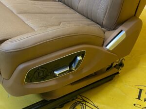 WNĘTRZE FOTELE KANAPA BOCZKI S-LINE AUDI A8 D5 4N