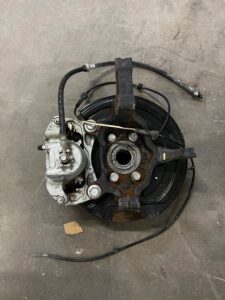 ZWROTNICA PIASTA ZACISK PRZÓD PRZEDNIA PRAWY PRAWA NISSAN E-NV200 EVALIA