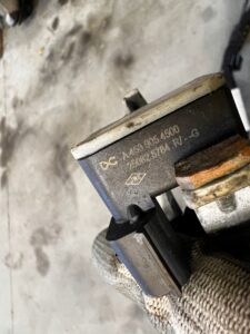 KLEMA MINUS WIĄZKA INSTALACJA PODGRZEWACZA WODY RENAULT DACIA 1.5 BLUE DCI