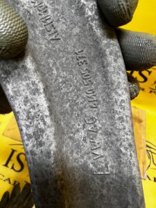 WAHACZ TYŁ TYLNY LEWY AUDI Q7 4M Q8