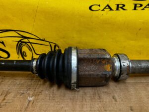 PÓŁOŚ PRZÓD PRZEDNIA PRAWY PRAWA NISSAN QASHQAI II J11 1.2 DIG-T