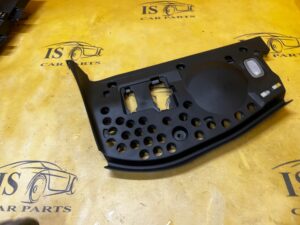 OSŁONA ZAŚLEPKA DOLNA DESKI KONSOLI PRAWA MERCEDES GL X166