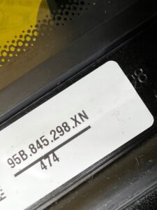 SZYBA KAROSERYJNA BŁOTNIKA TYŁ TYLNA PRAWY PRAWA PORSCHE MACAN 95B 2018R