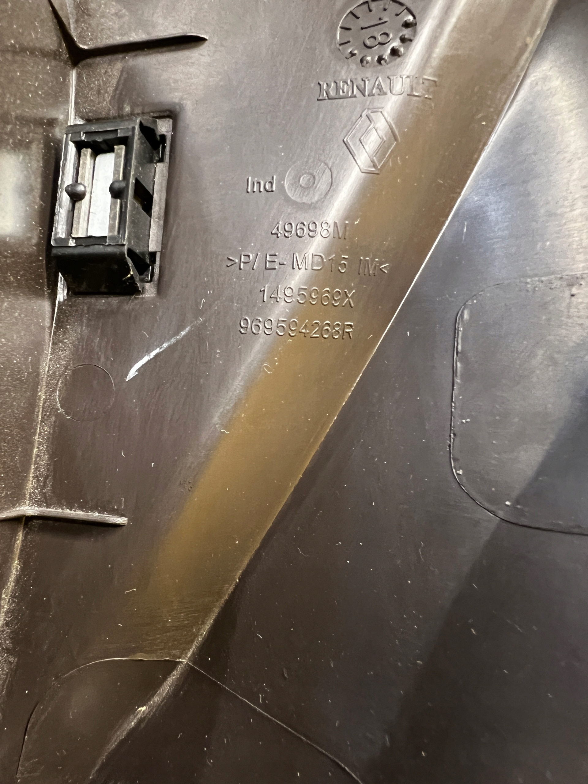 RAMKA OSŁONA TUNELU ŚRODKOWEGO RENAULT ESPACE V