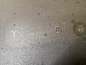 OSŁONA TAPICERKA KLAPY TYŁ BAGAŻNIKA TESLA MODEL 3 PRZEDLIFT