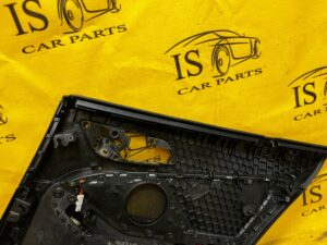 BOCZEK DRZWI TYŁ LEWY BMW 1 F40