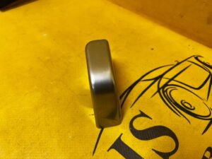 DEKOR OSŁONA ZAŚLEPKA TUNELU ŚRODKOWEGO PRAWY LAND ROVER DISCOVERY 5 V L462