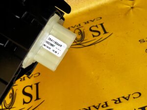 PANEL PRZEŁĄCZNIK SZYB LEWY PRZÓD KIEROWCY DACIA SANDERO III 2023R