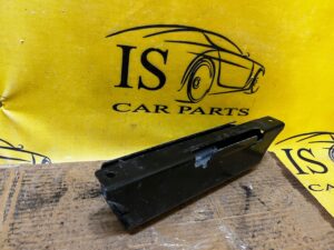 BLACHA MOCOWANIE WSPORNIK UCHWYT ZAWIESZENIA LAND ROVER DISCOVERY L550