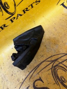 PIANKA WYGŁUSZKA WYGŁUSZENIE BMW F22