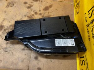 GŁOŚNIK BASOWY SUBWOOFER BOSE RENAULT ESPACE V SCENIC IV