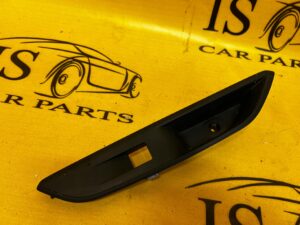 OSŁONA PANELU STEROWANIA SZYB DRZWI TYŁ LEWY LEWA PEUGEOT 3008 II 5008 II