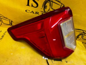 LAMPA W BŁOTNIK TYŁ TYLNA LEWY LEWA FORD EXPLORER MK6 USA