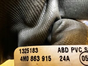 OSŁONA NAKŁADKA TYLNA PODŁOKIETNIKA ŚRODKOWEGO SKÓRA AUDI SQ7 Q7 4M0