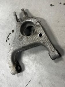 WAHACZ TYLNY TYŁ LEWY PORSCHE PANAMERA 970 POLIFT LIFT