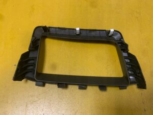 OSŁONA RAMKA HEAD UP HUD DESKI KIA SORENTO III 3