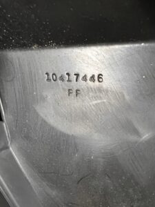 OSŁONA ZAŚLEPKA PUSZKI SKRZYNKI BEZPIECZNIKÓW CHEVROLET CORVETTE C5 97-04