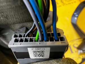 LUSTERKO ZEWNETRZNE LEWE 7 PIN VOLVO XC90 II EU 723