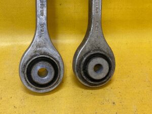 ŁĄCZNIK STABILIZATORA PRZÓD PRZEDNI AUDI Q7 4M0 Q8 4M8 Q5 80A